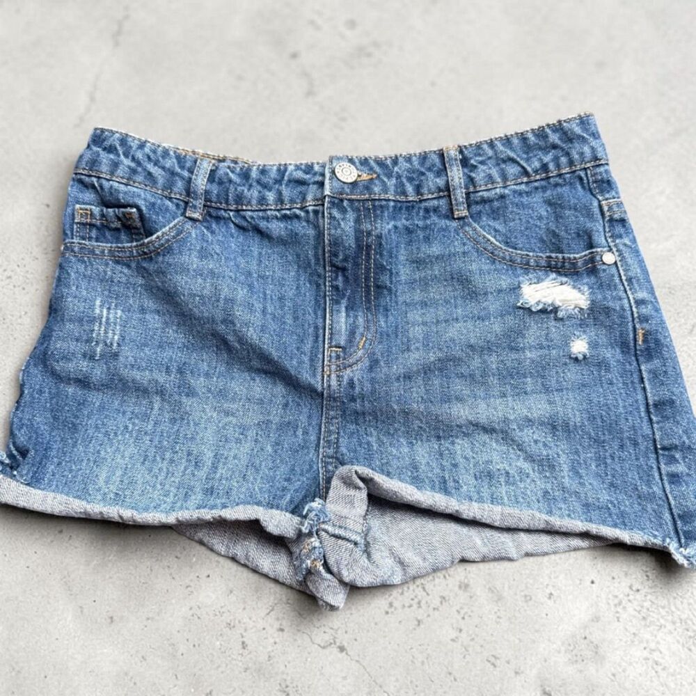 Epic Threads Distressed Denim Shorts, Size 16 Jean Shorts, Y2K Summer Denim
